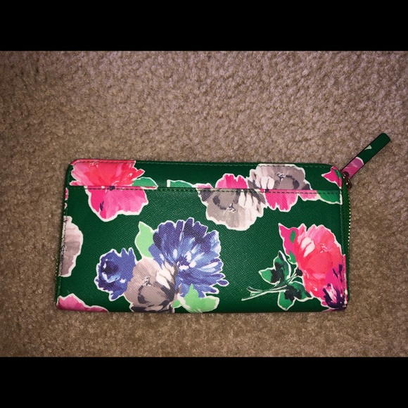 Kate Spade Wallet - Picture 2 of 3